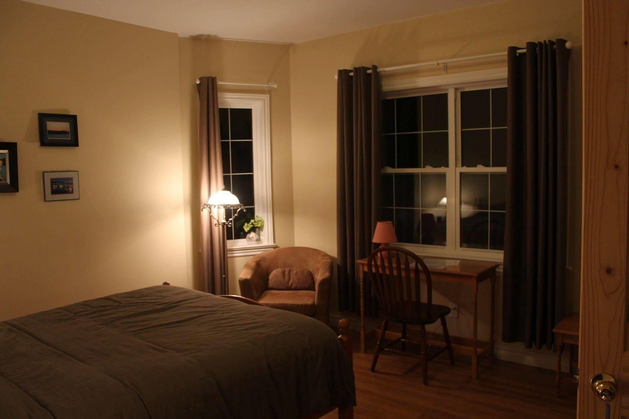 The Fiddle And The Sea Bed And Breakfast Port Hood Exterior foto